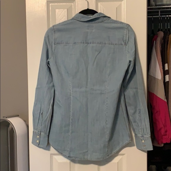 J crew jean shirt - perfect fit - Picture 4 of 4